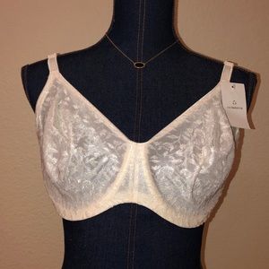 Brand-New Liz Claiborne MOLDED UNDWR BRA